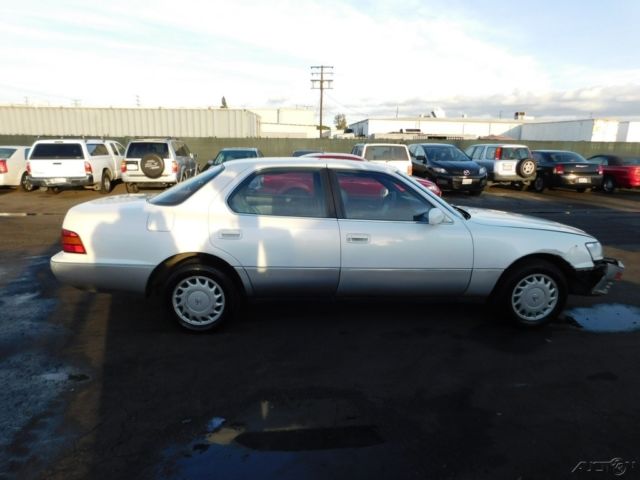 1992 Lexus LS Base Sedan 4-Door - photo 6