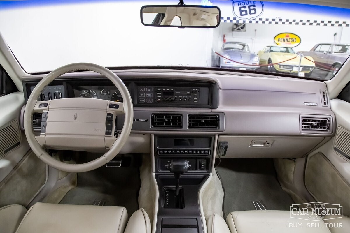 1992 Lincoln Mark Series LSC - photo 6