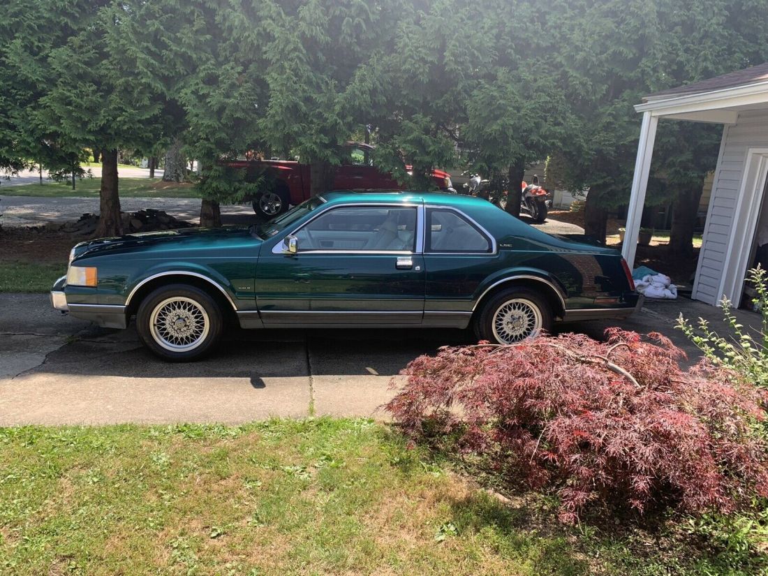 1992 Lincoln Mark VII LSC