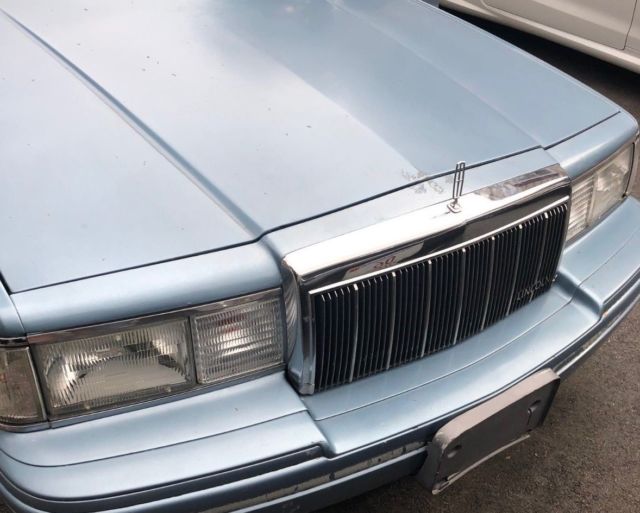 1992 Lincoln Town Car - photo 11