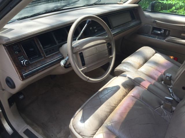 1992 Lincoln Town Car - photo 3
