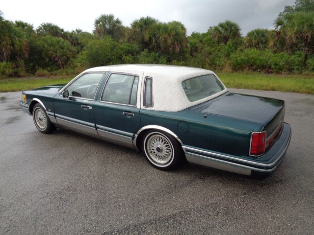 1992 Lincoln Town Car - photo 3