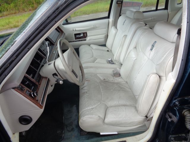 1992 Lincoln Town Car - photo 8