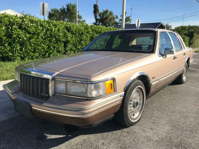 1992 Lincoln Town Car Cartier
