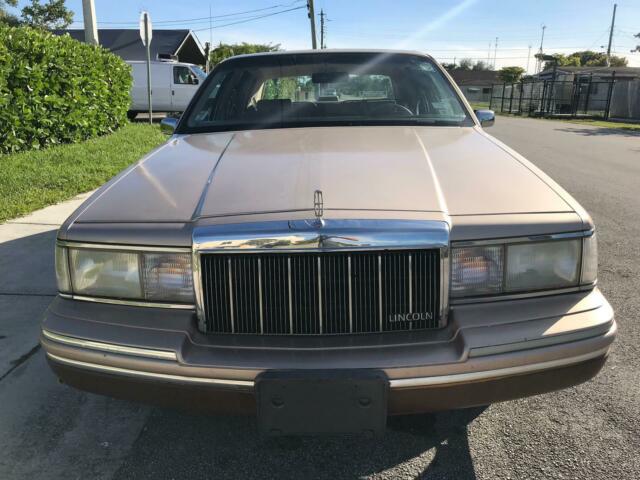 1992 Lincoln Town Car Cartier - photo 7