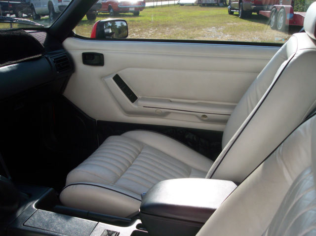 1992 Ford Mustang Limited Edition Summer special convertible - photo 9
