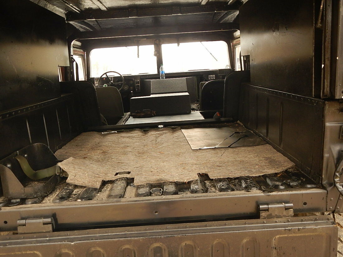 1992 Hummer H1 black - photo 12