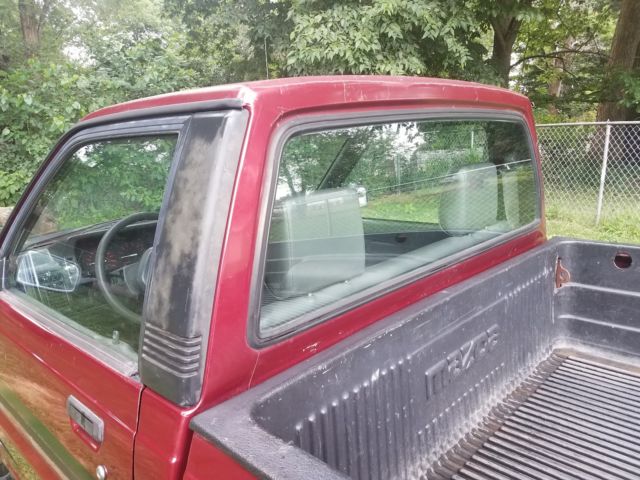 1992 Mazda B-Series Pickups - photo 6