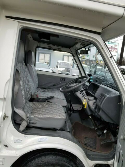 1992 Mazda Brawny Motorhome - photo 8