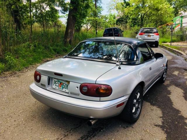 1992 Mazda MX-5 Miata Eunos Roadster - photo 3