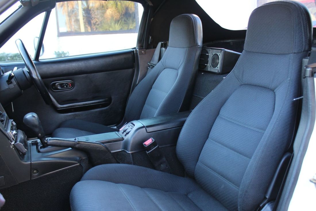 1992 Mazda Eunos - photo 4