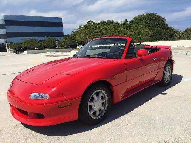 1992 Mazda Miata Convertible 5-Speed Garage Kept Low Miles Showroom Condition! 1992 Mazda MX-5 Miata Roadster