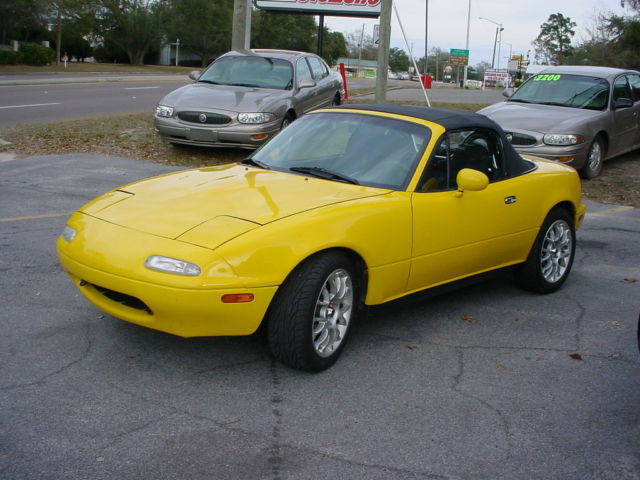 1992 MAZDA MIATA MX-5 SUPER CLEAN - NEW TOP - RUNS LIKE EXCELLENT 1- of 2000 1992 Mazda MX-5 Miata