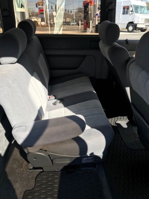 1992 Mazda MPV - photo 11