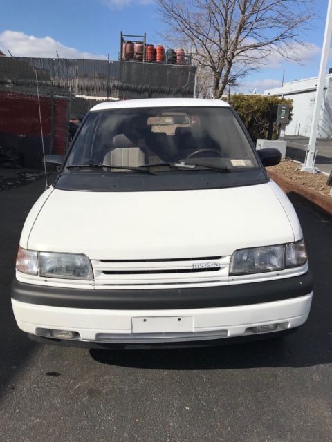 1992 Mazda MPV - photo 2