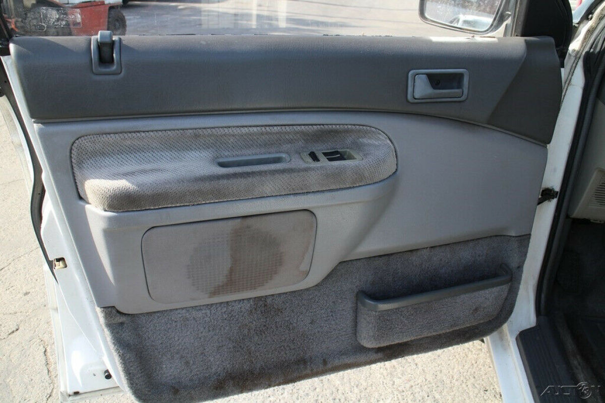 1992 Mazda MPV 3.0 - photo 10