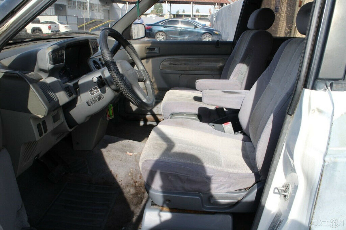 1992 Mazda MPV 3.0 - photo 11