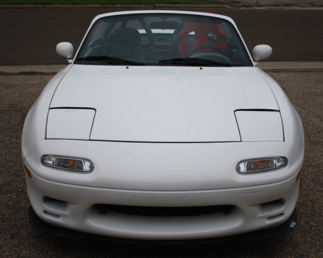 1992 Mazda MX-5 Miata Base 2dr Convertible Convertible 2-Door I4 1.6L - photo 3