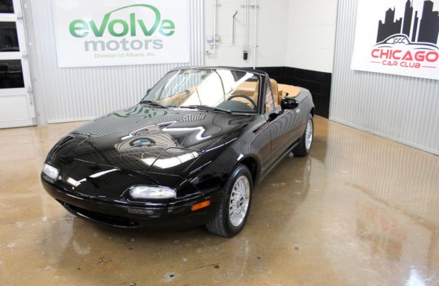 1992 Mazda MX-5 Miata Black & Tan Nardi