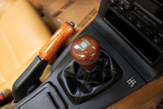 1992 Mazda MX-5 Miata Black & Tan Nardi - photo 10