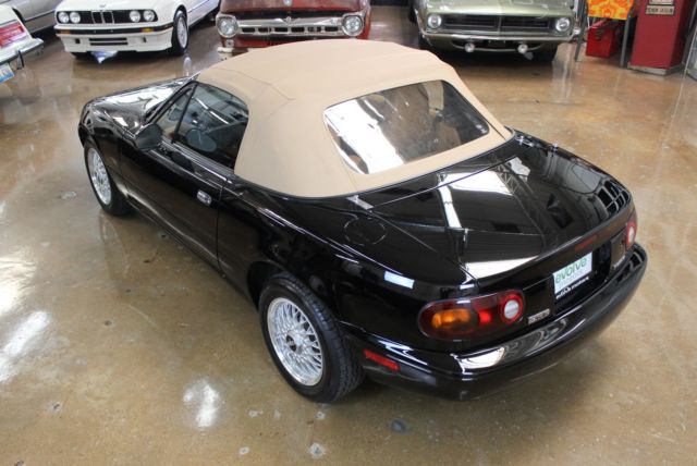 1992 Mazda MX-5 Miata Black & Tan Nardi - photo 7