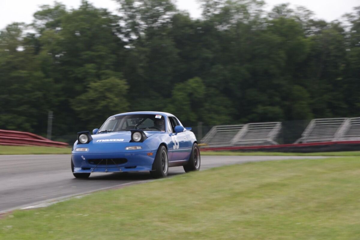 1992 Mazda Mx-5 Miata Convertible Blue RWD Manual 1992 Mazda MX-5 Miata