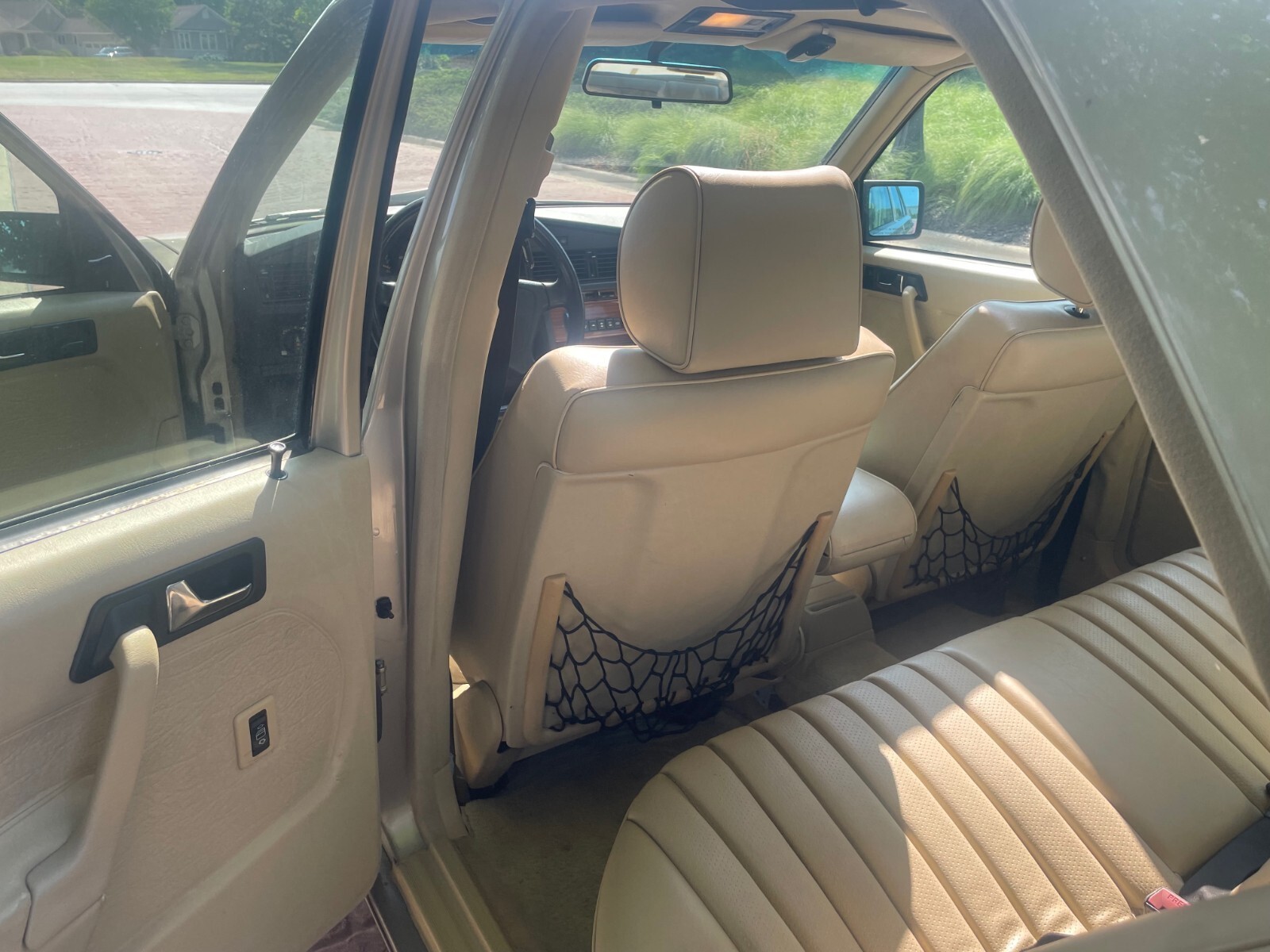 1992 Mercedes-Benz 190-Series - photo 10