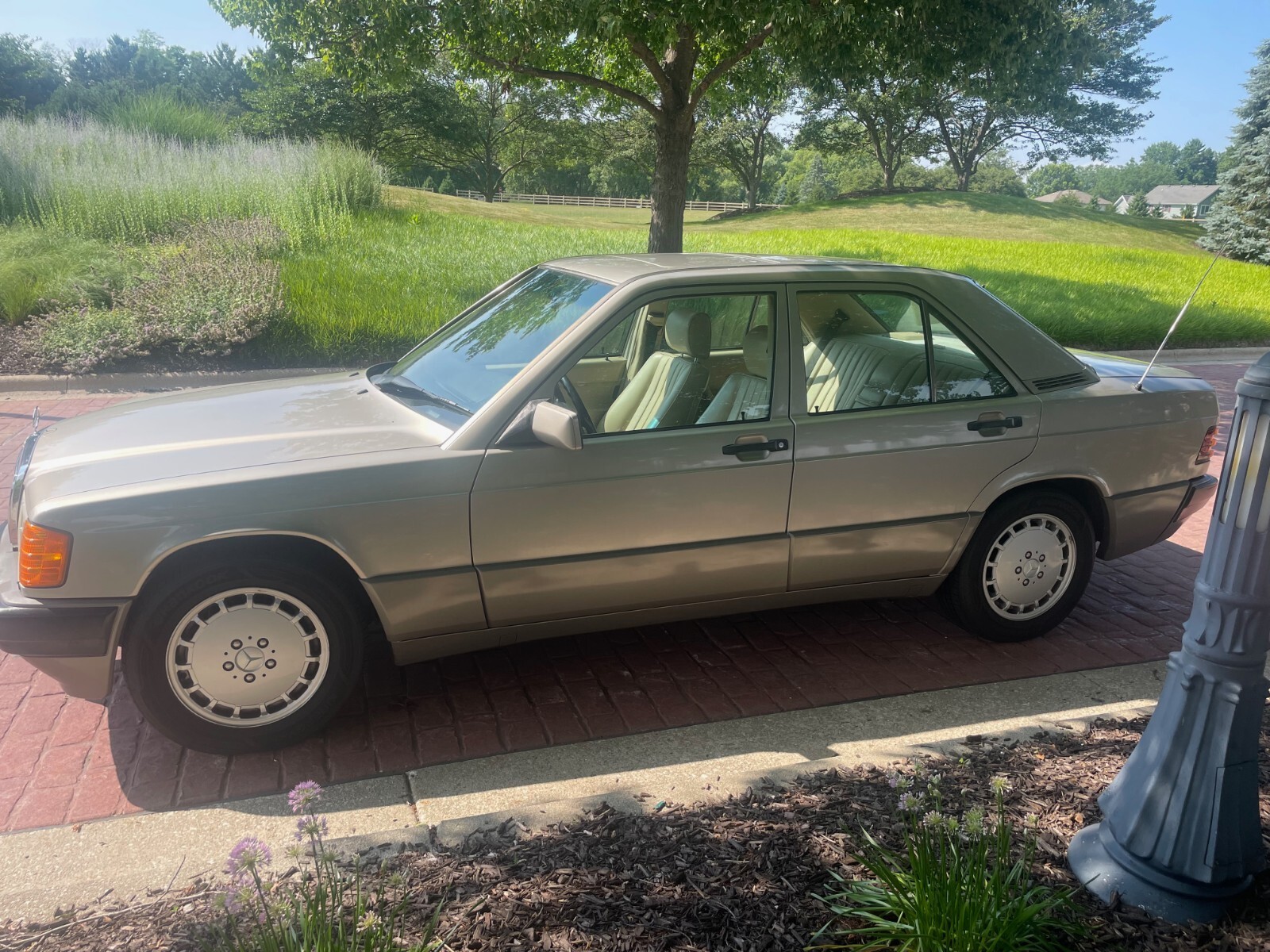 1992 Mercedes-Benz 190-Series - photo 6