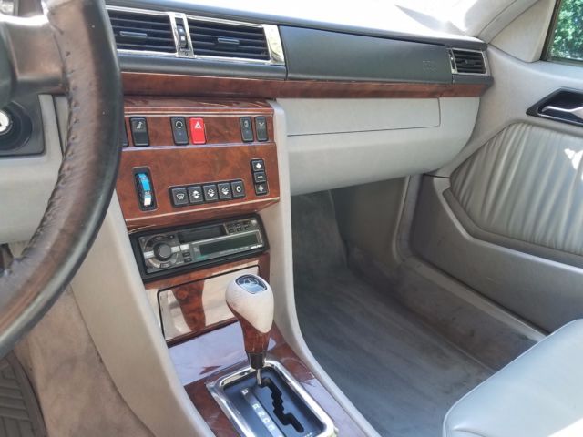 1992 Mercedes-Benz 300-Series 300 CE - photo 12