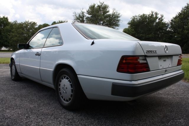 1992 Mercedes-Benz 300-Series 300CE 24V COUPE W124 CARFAX FLORIDA NO RESERVE!! - photo 3