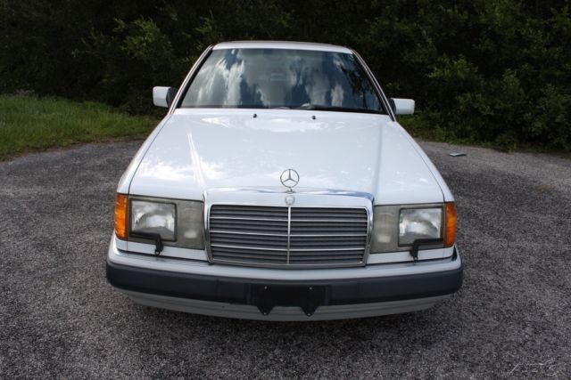 1992 Mercedes-Benz 300-Series 300CE 24V COUPE W124 CARFAX FLORIDA NO RESERVE!! - photo 9