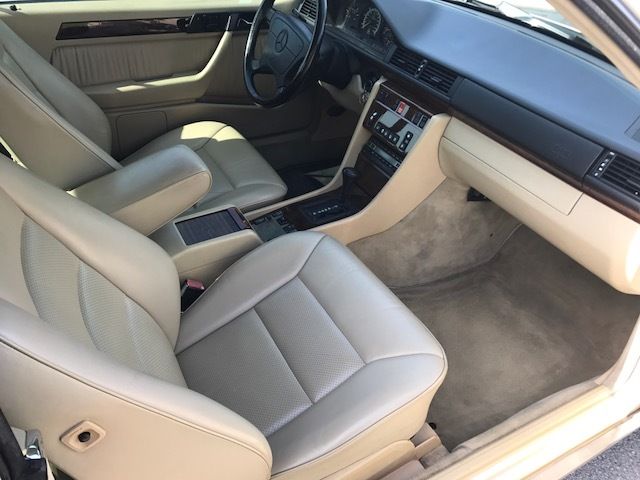 1992 Mercedes-Benz 300-Series - photo 9