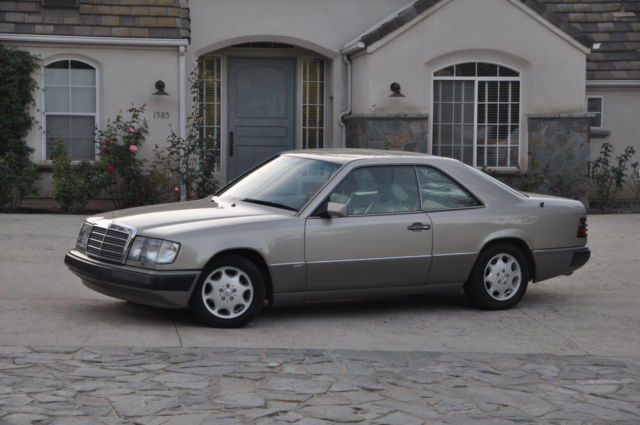 1992 Mercedes-Benz 300-Series 300CE