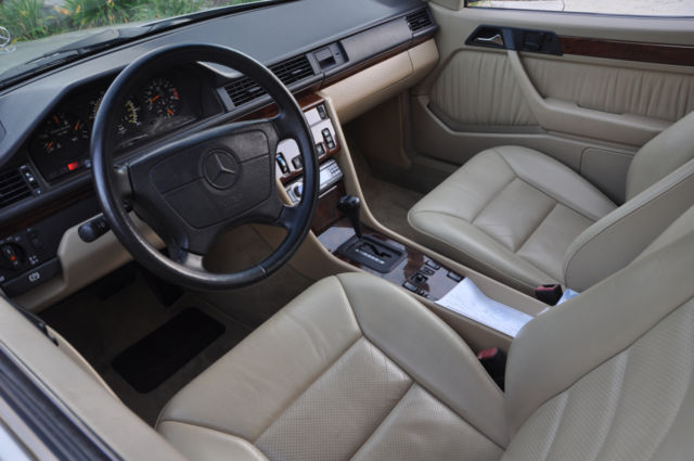 1992 Mercedes-Benz 300-Series 300CE - photo 6