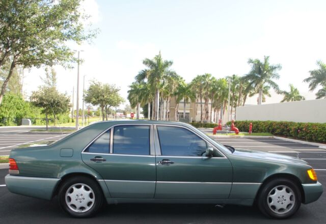 1992 Mercedes-Benz 300-Series 300SE - photo 4