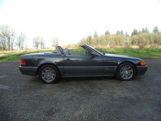 1992 Mercedes 500SL Roadster w/both Tops.Rust Free, Adult Owned,109k.Nonsmoker 1992 Mercedes-Benz SL-Class