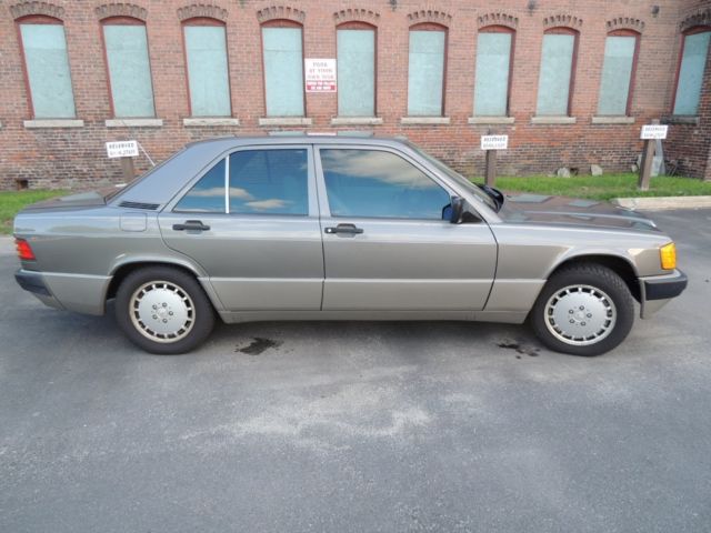 1992 Mercedes-Benz 190-Series - photo 2