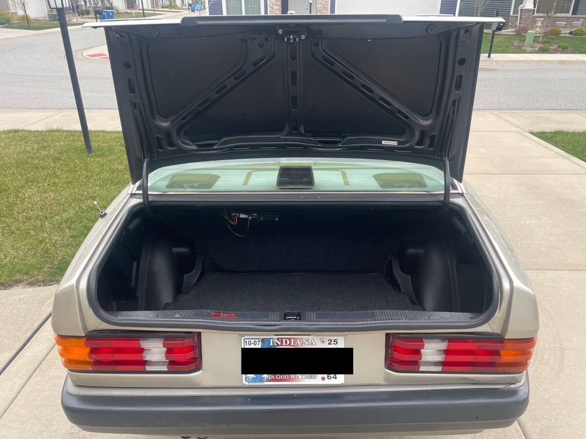 1992 Mercedes-Benz 190-Series - photo 11