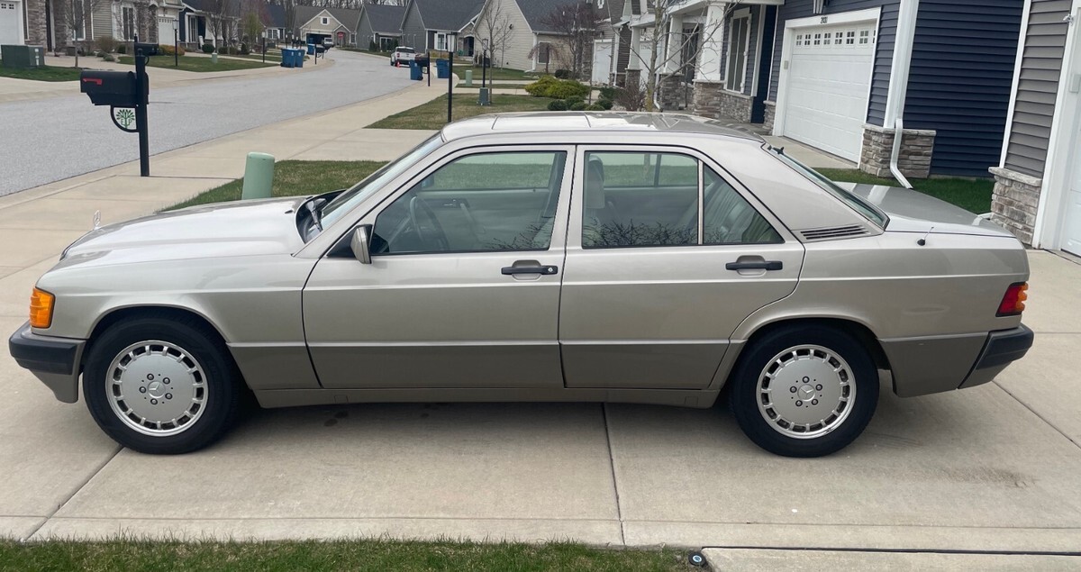 1992 Mercedes-Benz 190-Series - photo 2