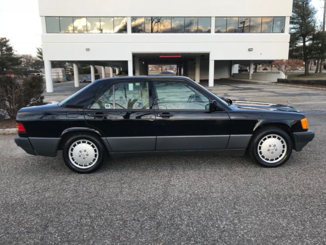 1992 Mercedes-Benz 190-Series 190E 2.6 - photo 2