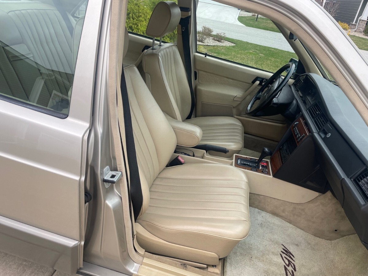 1992 Mercedes-Benz 190-Series - photo 13