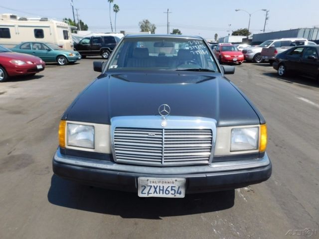 1992 Mercedes-Benz 300-Series 300E 2.6 (STD is Estimated) - photo 7