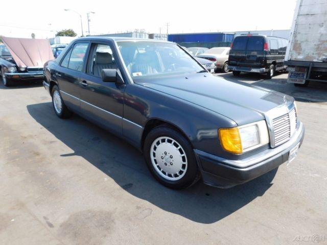 1992 Mercedes-Benz 300-Series 300E 2.6 (STD is Estimated) - photo 8