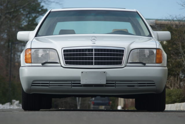 1992 Mercedes-Benz 300-Series Base Sedan 4-Door - photo 7