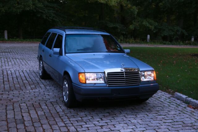 1992 Mercedes-Benz E-Class - photo 2