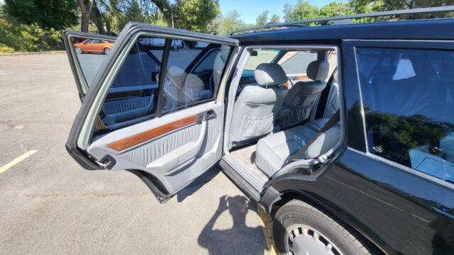 1992 Mercedes-Benz E-Class TE 4MATIC - photo 12