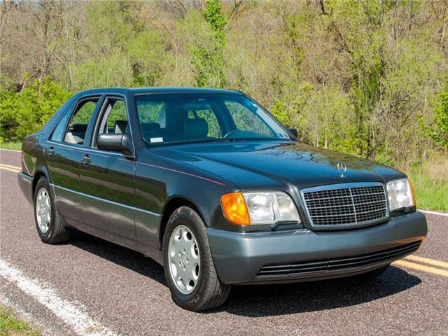 1992 Mercedes-Benz 400-Series 400SE - photo 2