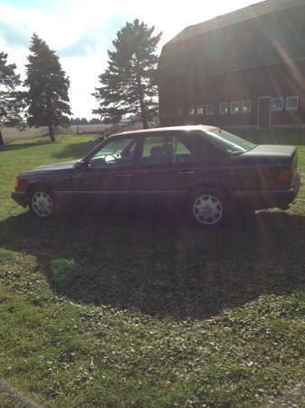 1992 Mercedes-Benz 400-Series - photo 5