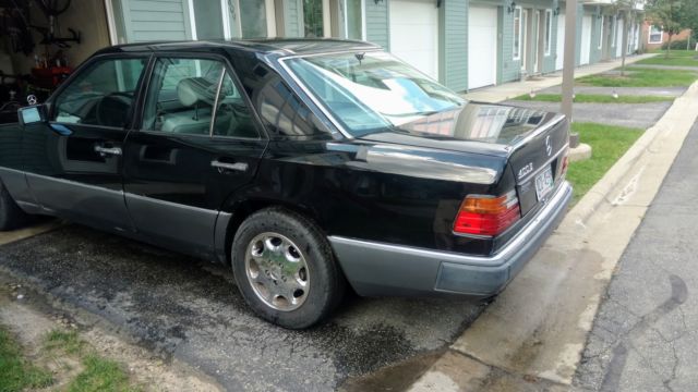 1992 Mercedes-Benz 400-Series 400E - photo 4