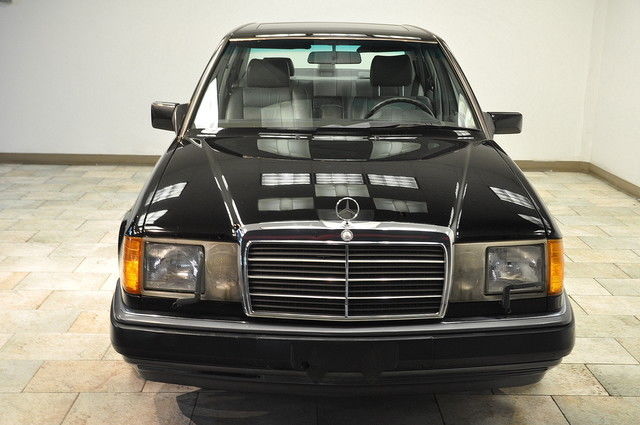 1992 Mercedes-Benz E-Class 400E 400 v8 - photo 2